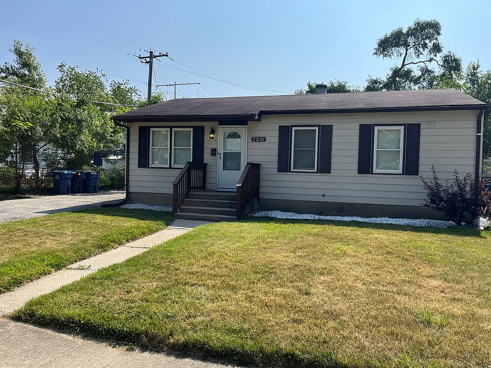 1st image of 22157 Clyde Ave