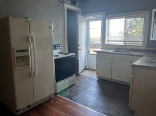 4904 E 300 S, Hartford City, IN 47348