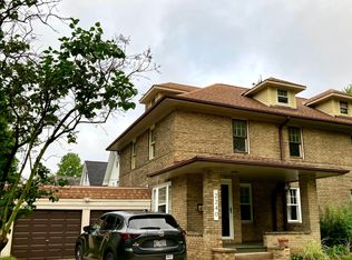 2240 Oakdale Rd, Cleveland, OH 44118