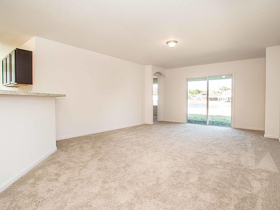 5th image of 532 Islamorada Dr N