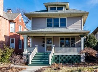 730 N Grove Ave, Oak Park, IL 60302