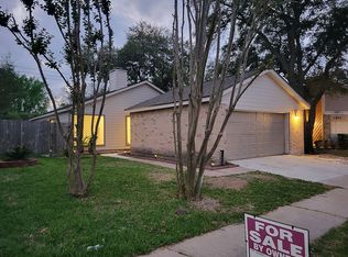 2806 Waypark Dr, Houston, TX 77082