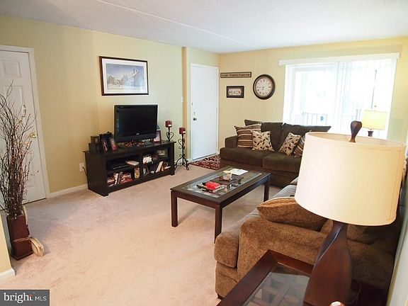 3rd image of 5200 Hilltop Dr APT P13