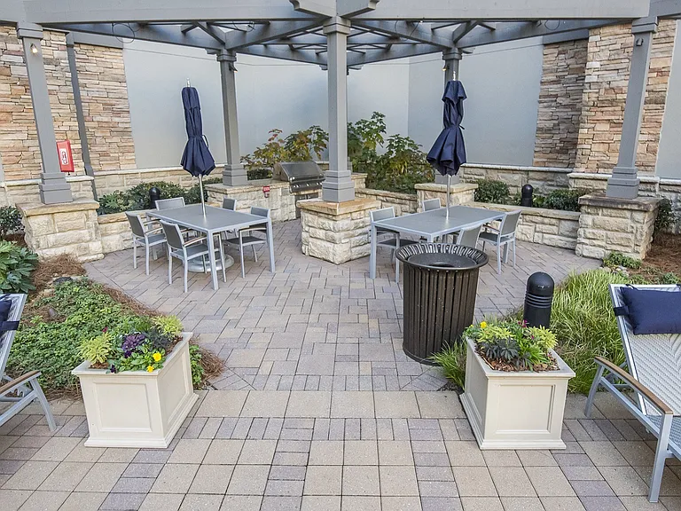 Enjoy year-round outdoor grilling