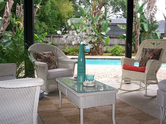 covered patio - fun!