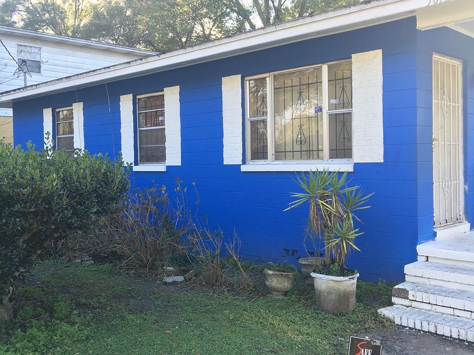 1st image of 5612 Poitier Dr