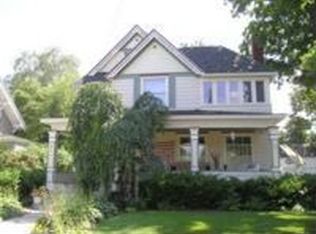 824 E Mitchell St, Petoskey, MI 49770