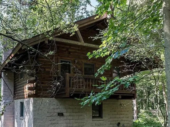 13672 Old Route 19 #19-104, Waterford, PA 16441