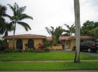 1450 Sorrento Dr, Weston, FL 33326