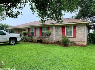 63 Grimes Ln, Loxley, AL 36551