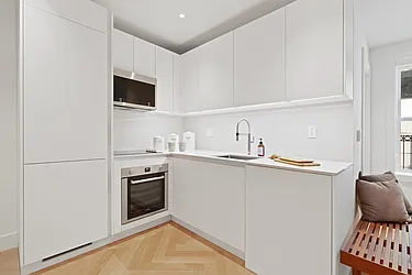 Rented by Akelius Real Estate Management