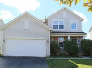 53 Woodland Park Cir, Gilberts, IL 60136