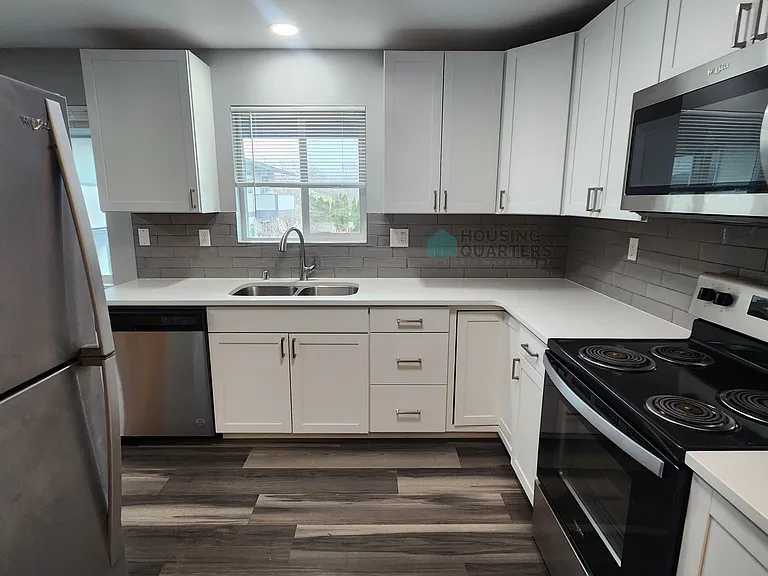 12421 E Riverside Ave #6 — Photo 3
