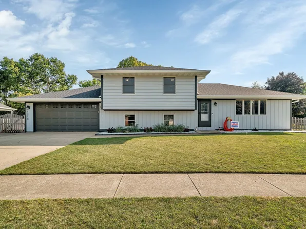 23040 S Patricia Ln, Channahon, IL 60410