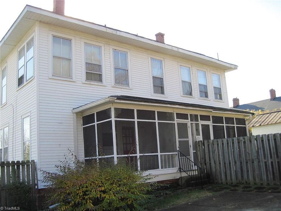 1st image of 420 Piedmont St