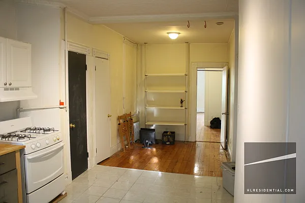 Rented by Highline Residential | media 8