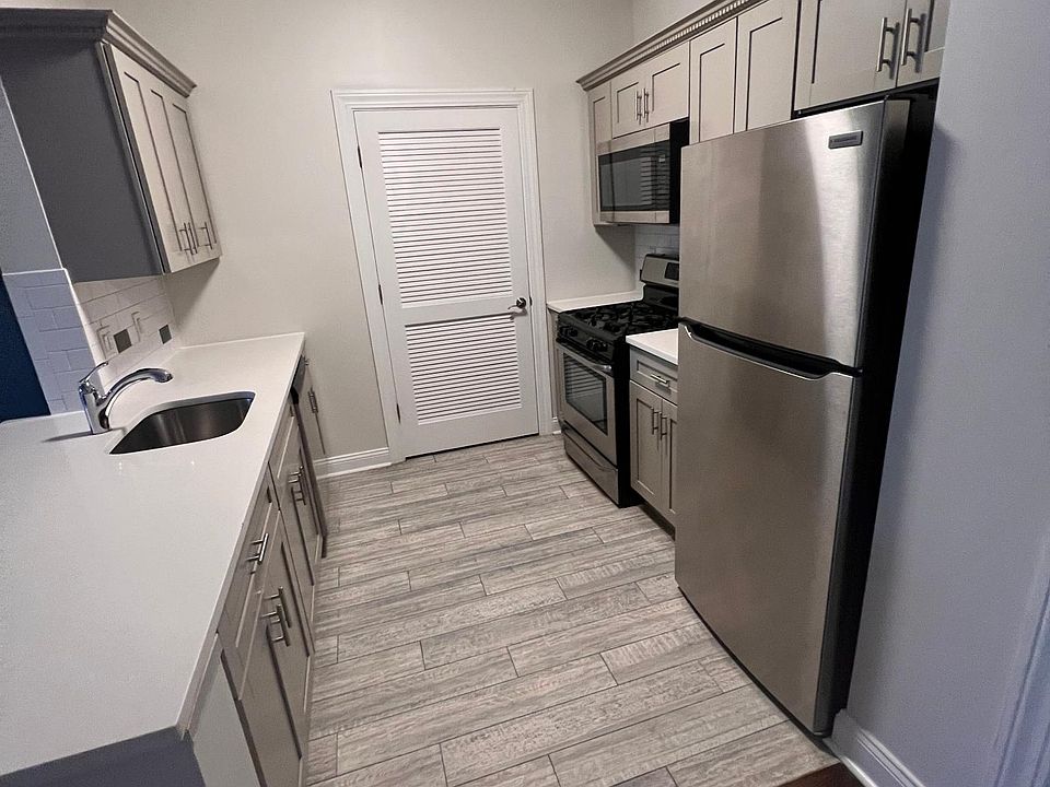 1st image of 740 Park Ave #2