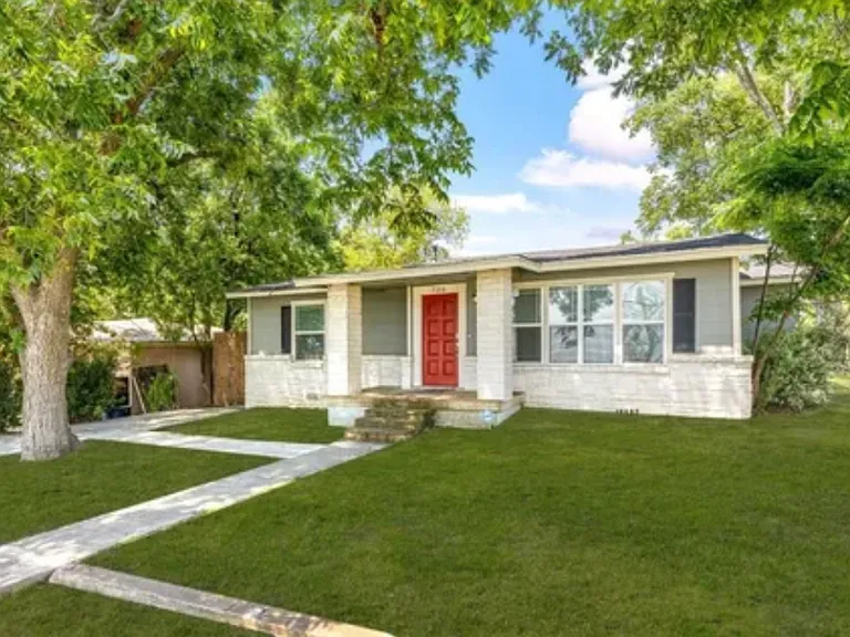 730 S Mesquite Ave — Photo 1