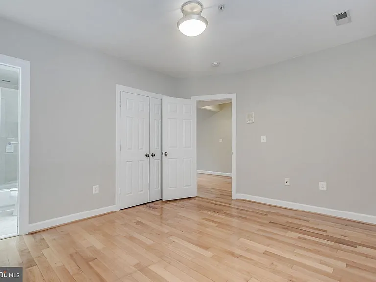 Bedroom #1