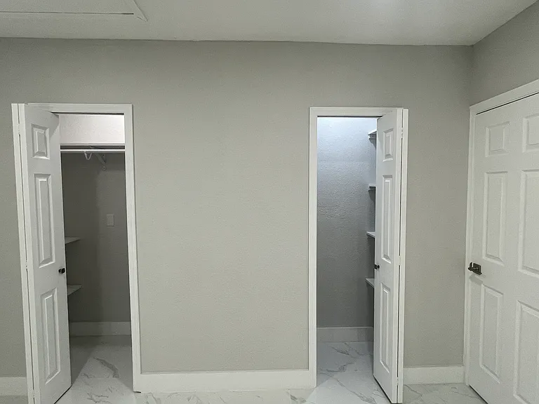 221 NE 23rd Ave #A — Photo 30