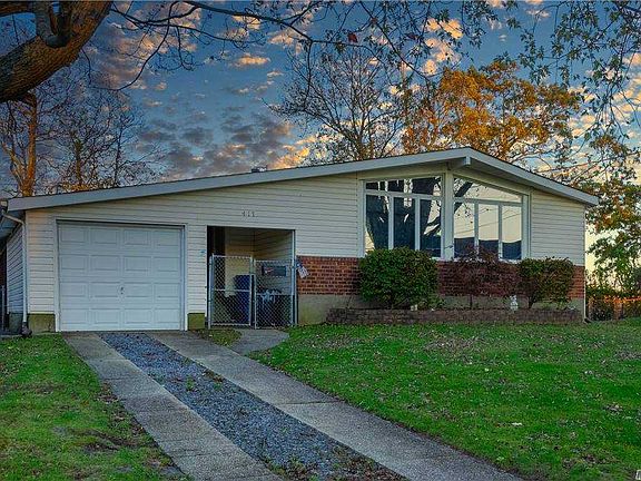 2nd image of 417 Spangle Dr