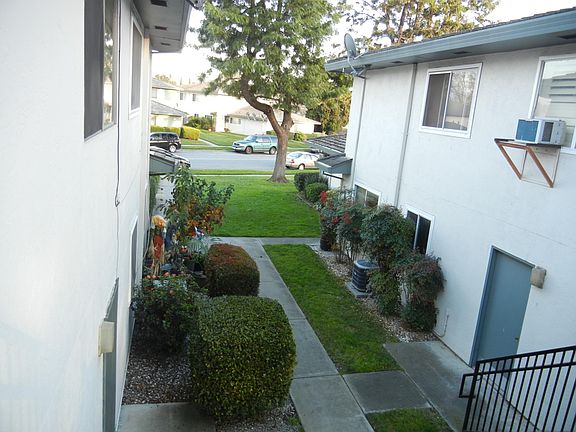 2nd image of 5543 Judith St APT 4