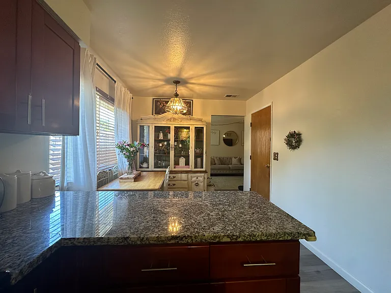 103 Estates Dr #A — Photo 8