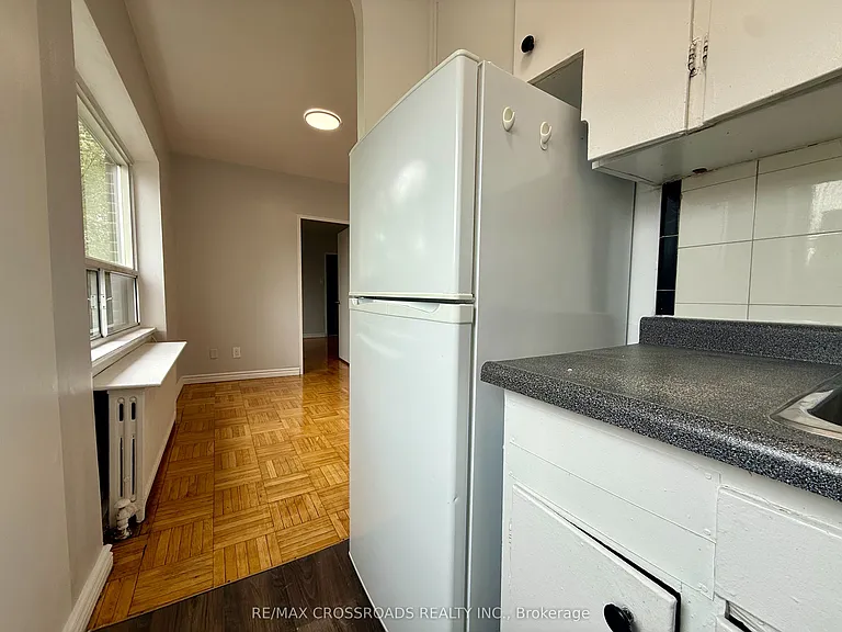 2770 Yonge St #311 — Photo 4