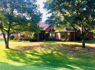 505 Muskingum Rd, Waxahachie, TX 75165