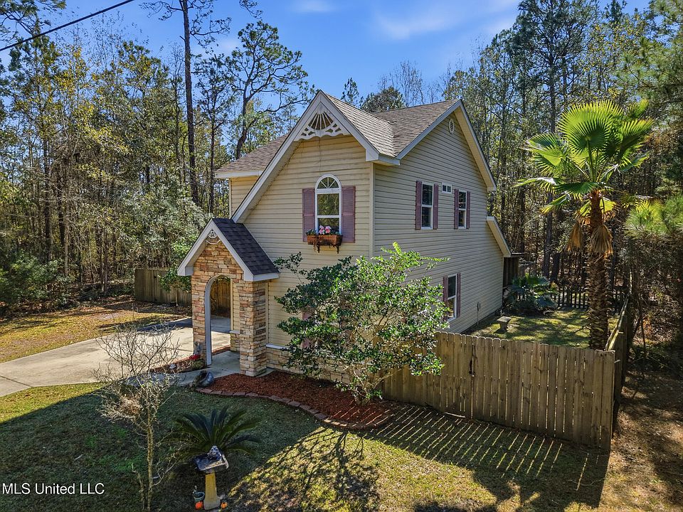 221 Music St, Waveland, MS 39576 | Zillow