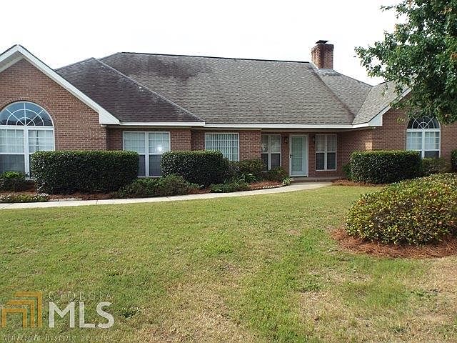 1st image of 102 Blackberry Ln