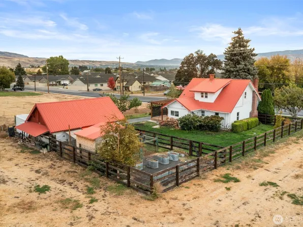 814 Easy Street, Wenatchee, WA 98801