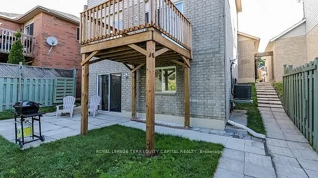 85 Copeman Cres #LOWER — Photo 4