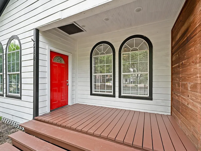 514 Gregg St — Photo 2