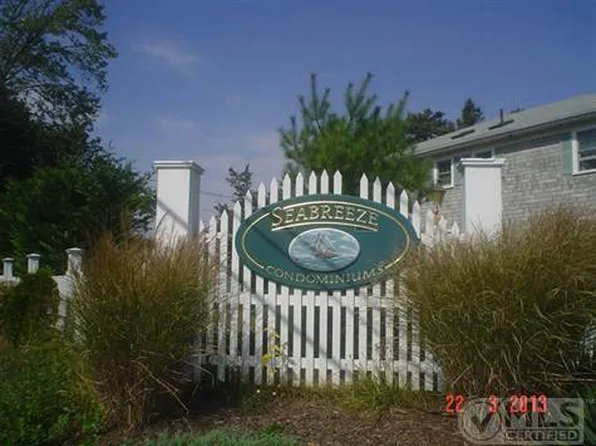78 Center St #1-4, South Dennis, MA 02660