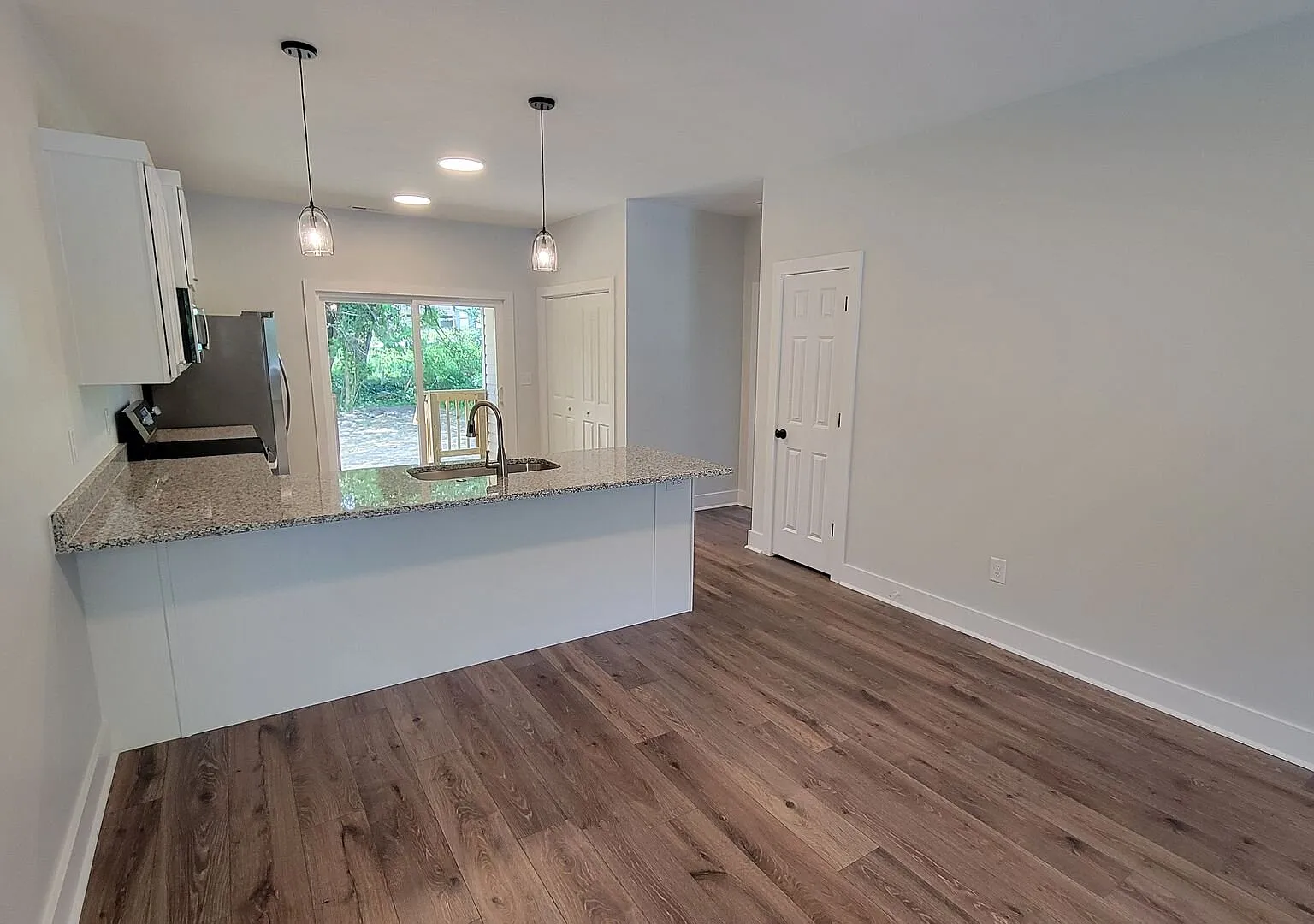 September Rent Special! Brand New 3 Bed, 2 Bath Duplex Available Near Downtown Greenville — Photo 3