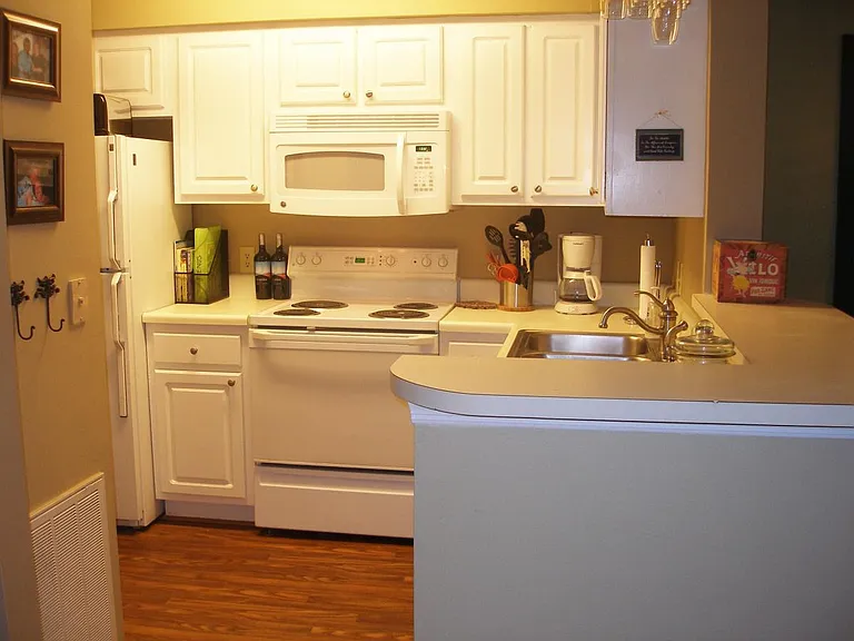 12300 Apache Ave #318 — Photo 9