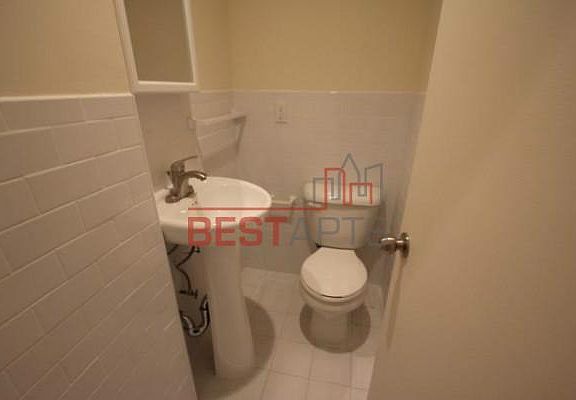 4th image of 1466 Saint Nicholas Ave APT 4B
