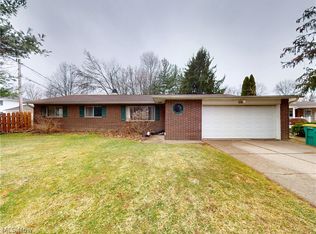6240 Melshore Dr, Mentor, OH 44060