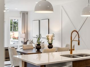 12 Weathervane Dr #21, Walpole, MA 02081