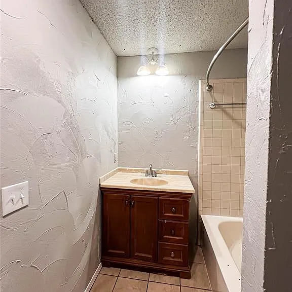 2608 N Ann Arbor Ave #140 — Photo 6