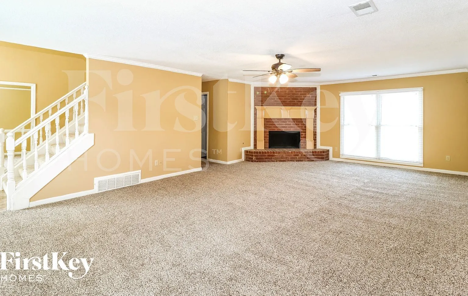 4 bed, 2.5 bath, 2732 sqft, $2,435 — Photo 4