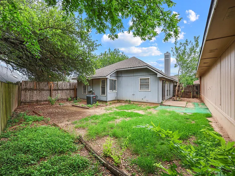 14203 Anita Marie Ln #1 — Photo 10