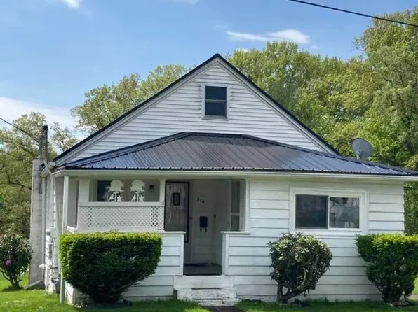 214 Corbett St, Clarion, PA 16214
