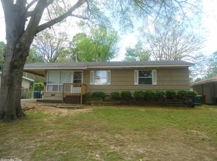 6 S Meadowcliff Dr, Little Rock, AR 72209