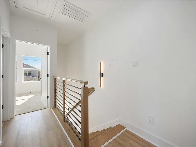 7961 Henson St #B — Photo 22