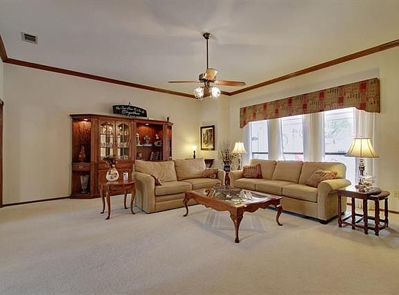 3rd image of 1208 Prairie Creek Ct
