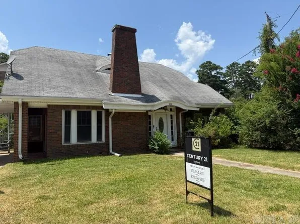 808 N Madison Ave, El Dorado, AR 71730