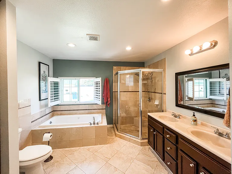 3243 Eucalyptus Ave — Photo 14