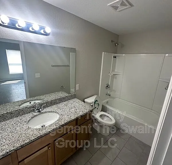 200 W Prince Pl — Photo 4